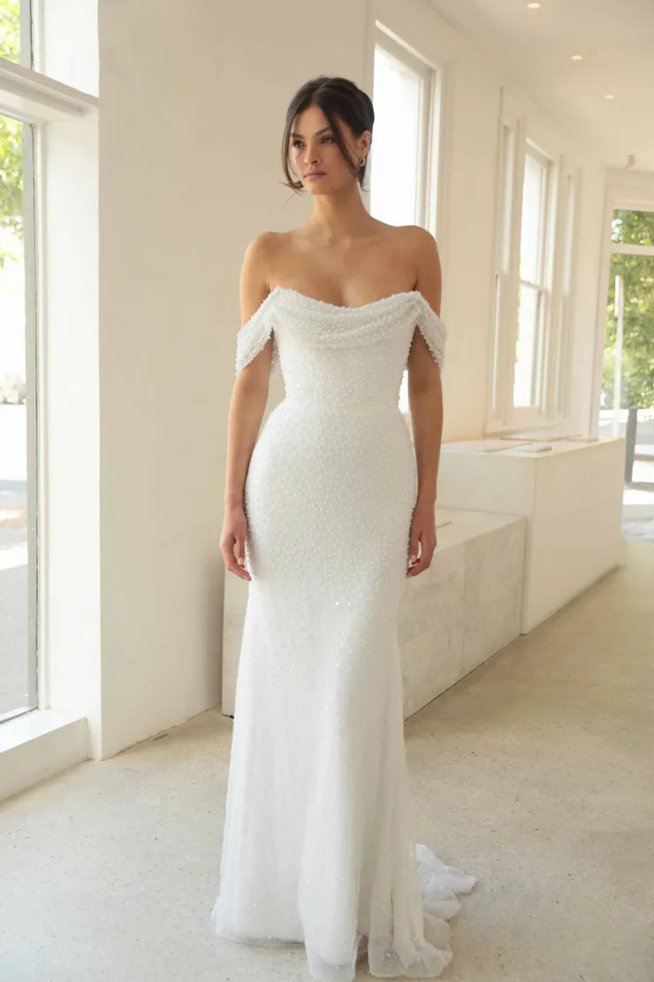 Mariana Hardwick Bridal Alessia