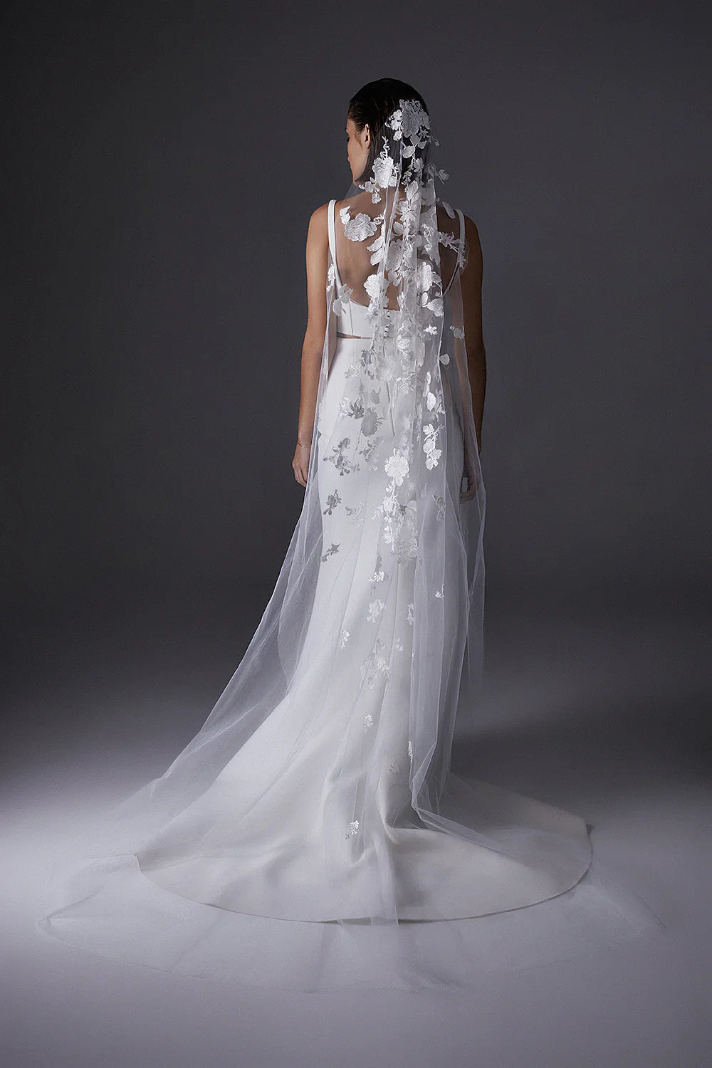 Chosen by Kyha Hepburn Tear Drop Veil